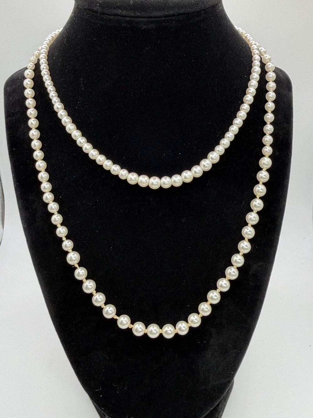 Faux Pearl Necklace Lot of Two White Graduated Dainty Minimalist Classic Preppy